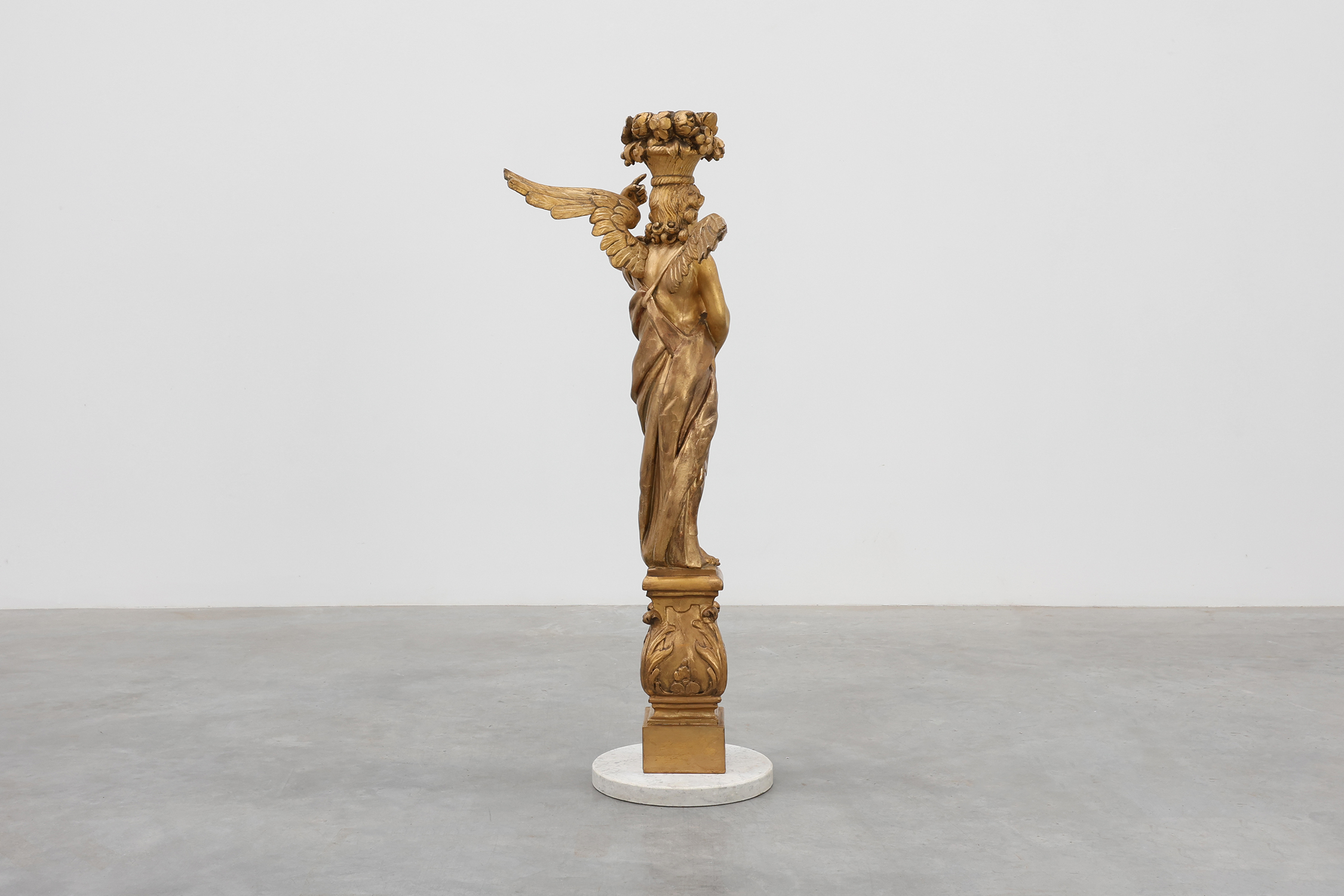 Louis XVI Gilt oak Angel Figure part of a altar, Early 18th Centurythumbnail